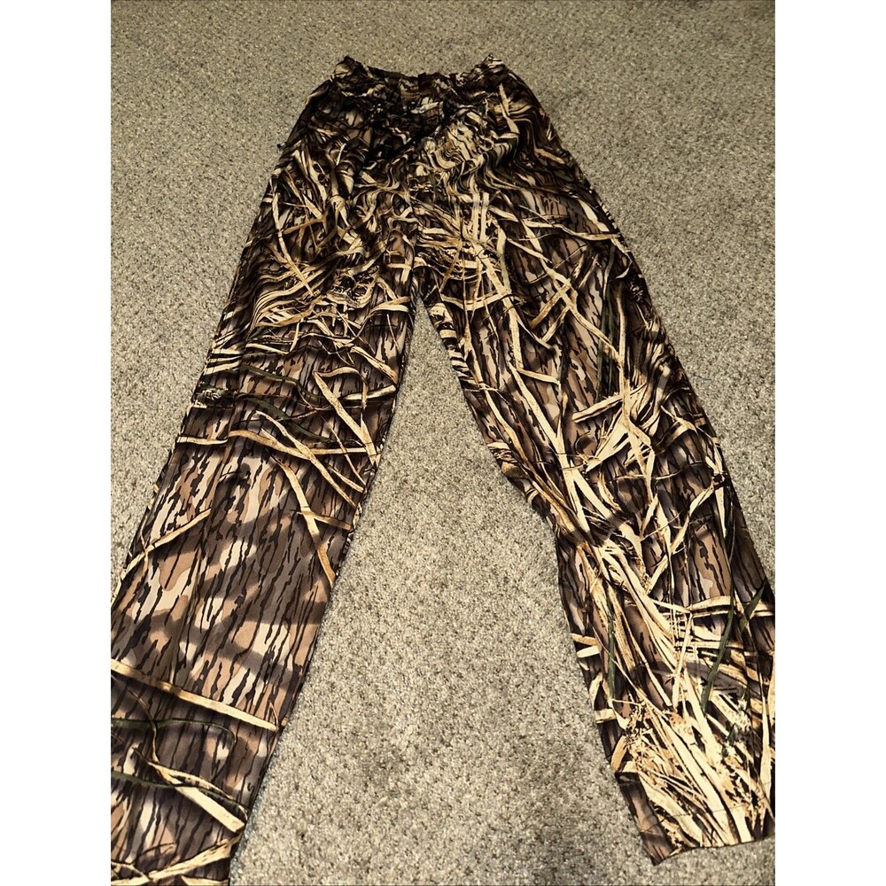 Game hide Mossy Oak Shadow Grass Brand Camo Hunting Pants Youth Sized Large